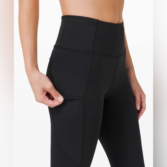 Lululemon Fast and Free Tight 31" *Reflective
Black Leggings Full Length Size 8 - Picture 6 of 14